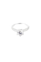 Essential Sparkling Crown Solitaire Ring